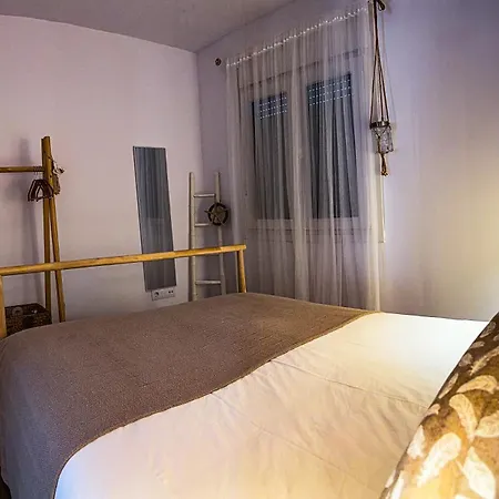 Turisticos Amitie 7 Centro Apartamento Caces