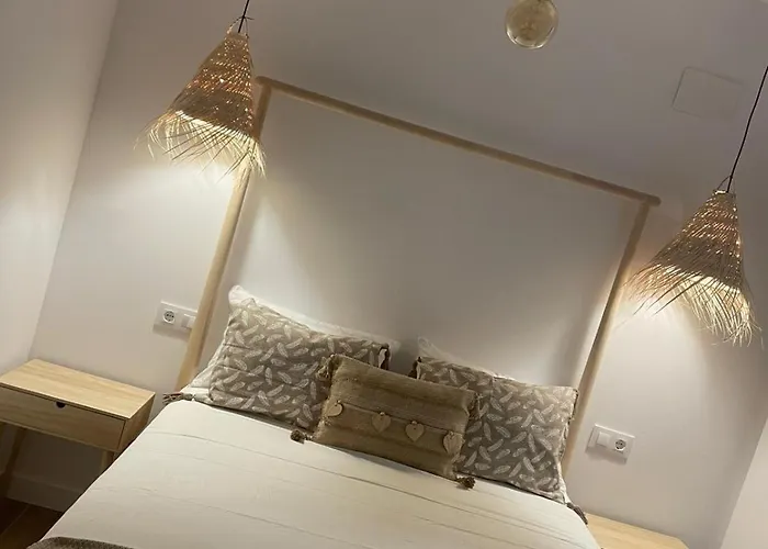 Daire Turisticos Amitie 7 Centro Caces