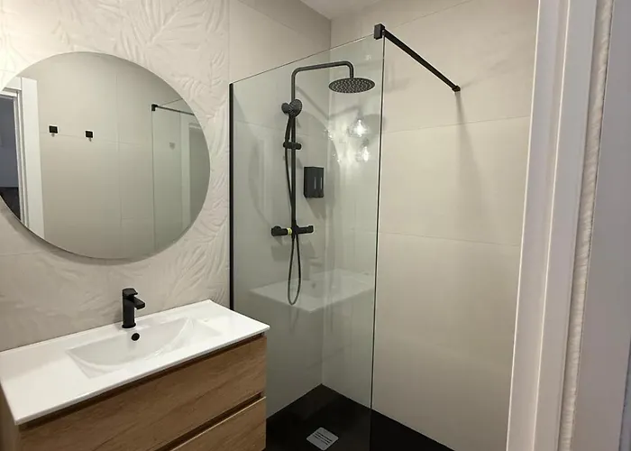 Turisticos Amitie 7 Centro